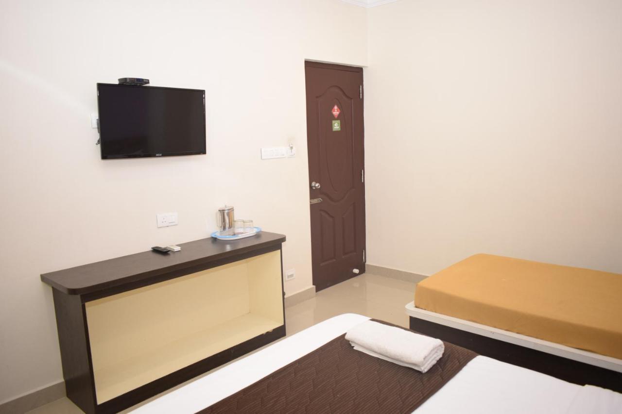 Bouvana Residency Pondicherry Exteriör bild