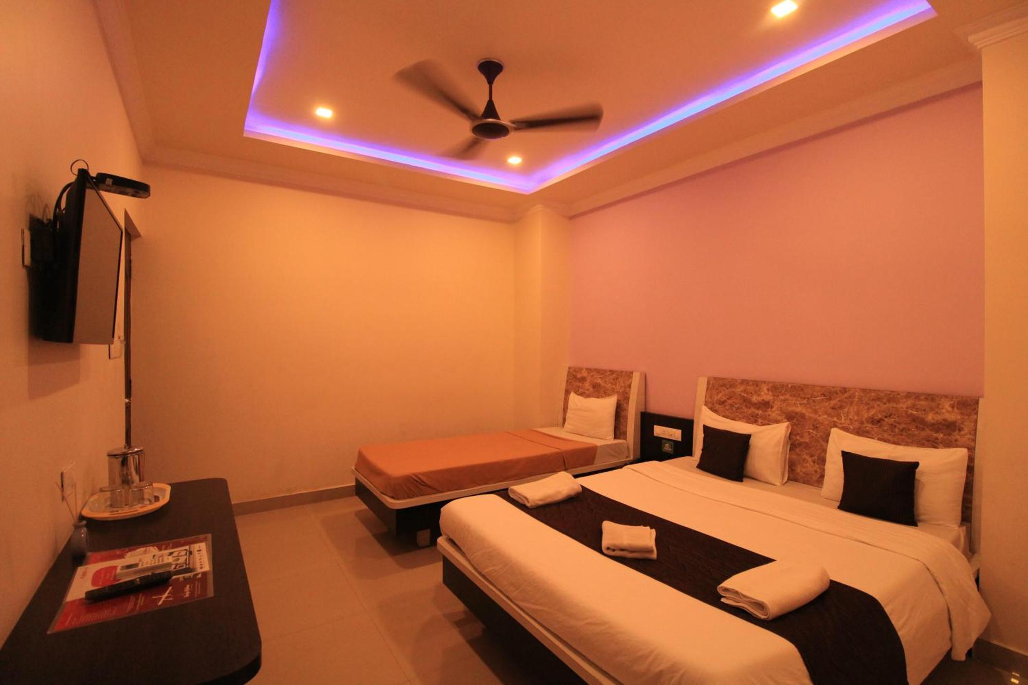 Bouvana Residency Pondicherry Exteriör bild