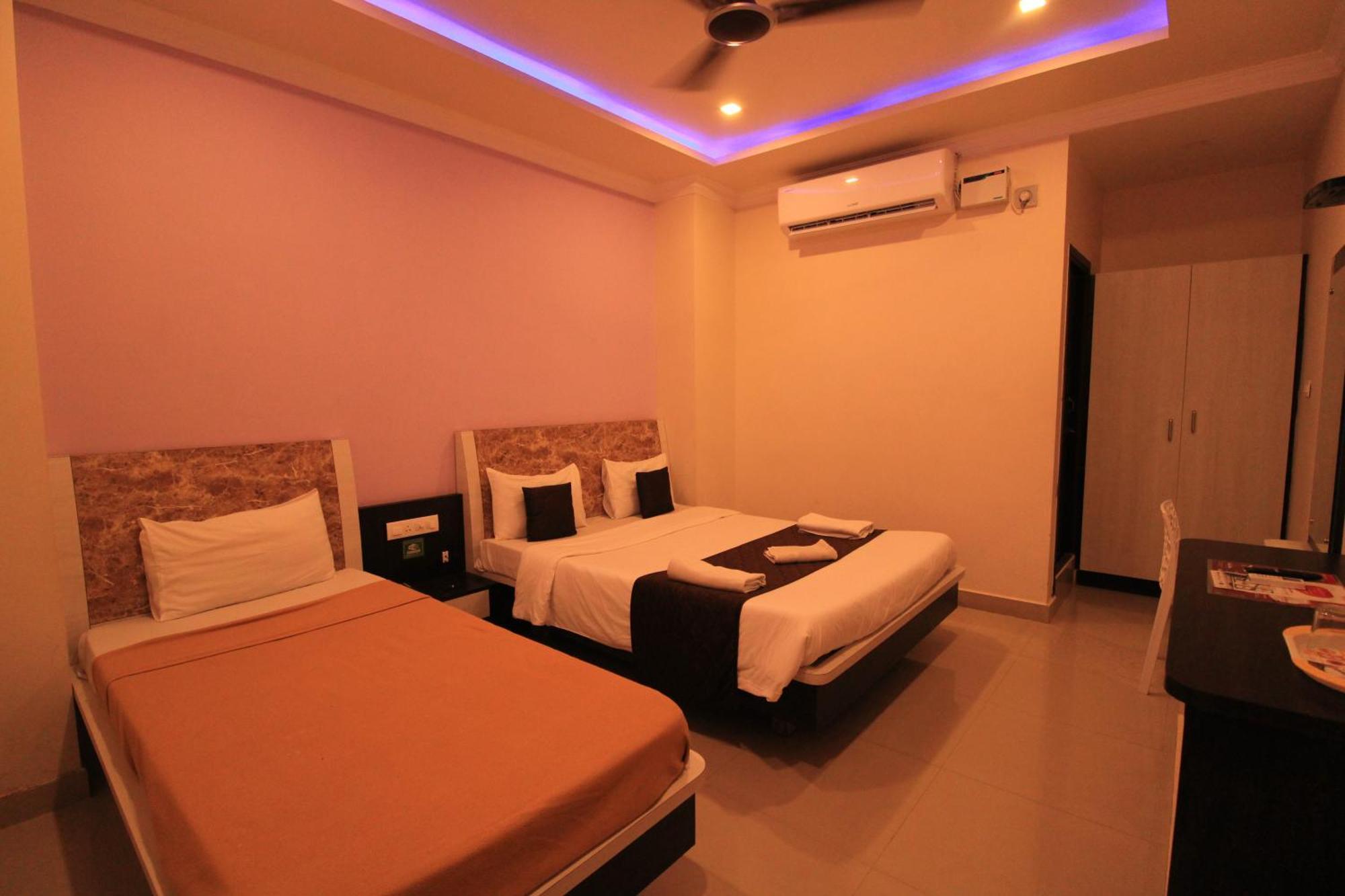 Bouvana Residency Pondicherry Exteriör bild